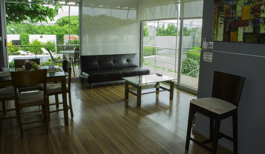 Hermosa Lofts Jacó Extérieur photo